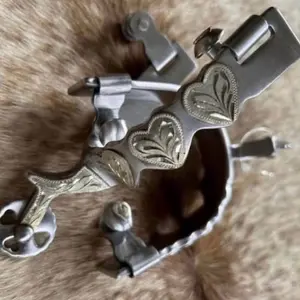 Pair Ladies Western Brushed Stainless Steel Spurs Engraved Silver Hearts