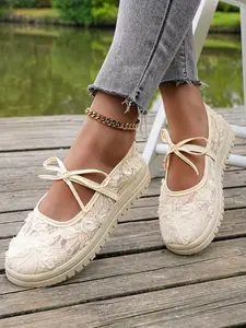 2026 Summer New Ivory Lace Mesh Breathable Bow Thick Sole Women's Single Shoe, Soft Bottom Casual Walking Shoes, All Seasons Flat Dress Shoes