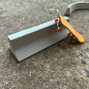 Fingerboard obstacle