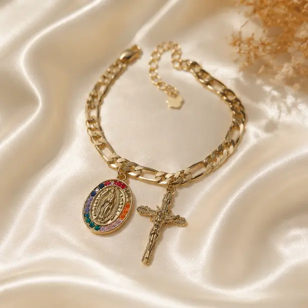 Virgen de Guadalupe Bracelet for Women, Antique Style Gold-Plated Copper Jewelry, Elegant, Comfortable Spiritual Gift for Daily Wear, Virgin Mary, Lightweight, Gold Aesthetic, Copper Plated