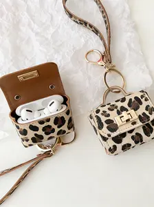 2pcs Leopard Pattern Keychain Earbud Case, Earphone Protective Cover, Cute Multi-Functional Mini Leather Pouch, Earbud Organizer, Earbud Sleeve Pocket, Random Print, Casual Style, All Seasons