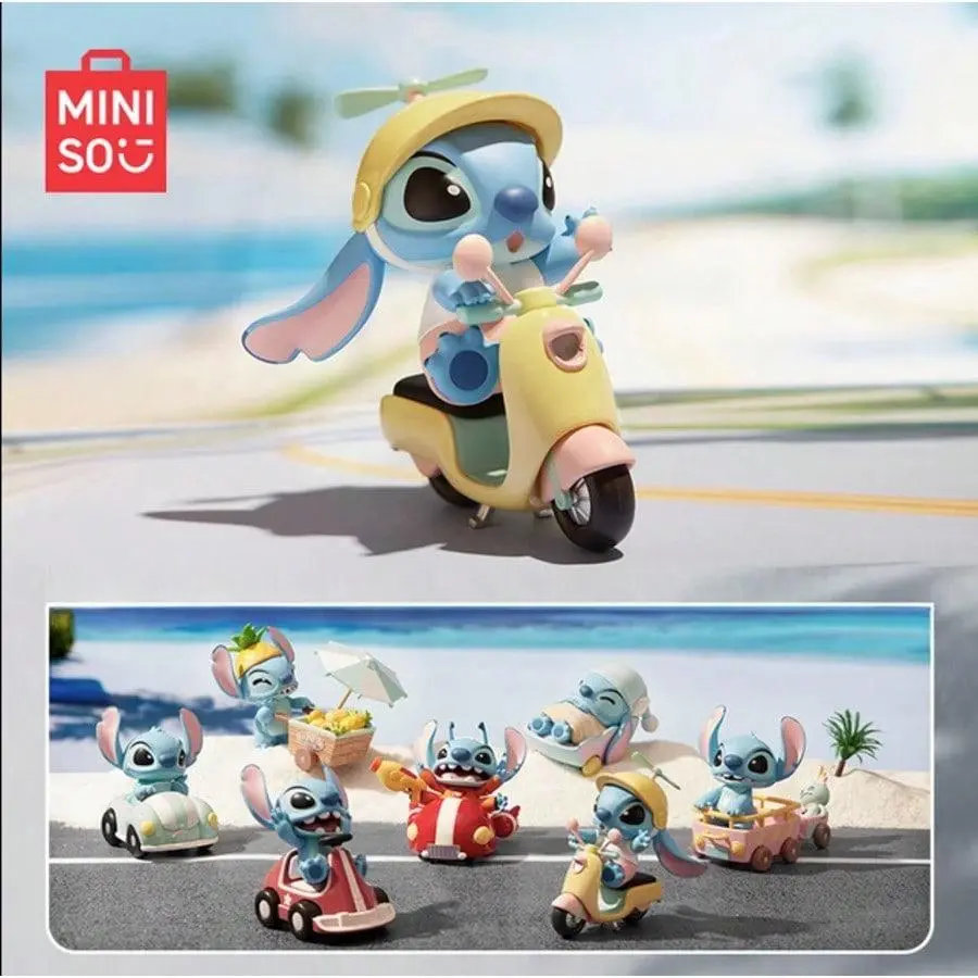 Disney Lilo & Stitch Travel Series Figurines - Blind Bag Collectible, Collectible Blind Pack, Cute Character Design, Random Pack with 6 Different Styles, Surprise Gifting Option, A Whole Set Available, Mini Blind Bag，Back To School