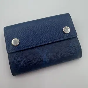 Pre-owned Louis Vuitton Canvas Small Leather Goods Blue Reverse Monogram Eclipse Discovery Compact Wallet