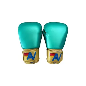 BOXING GLOVES - GREEN // GOLD