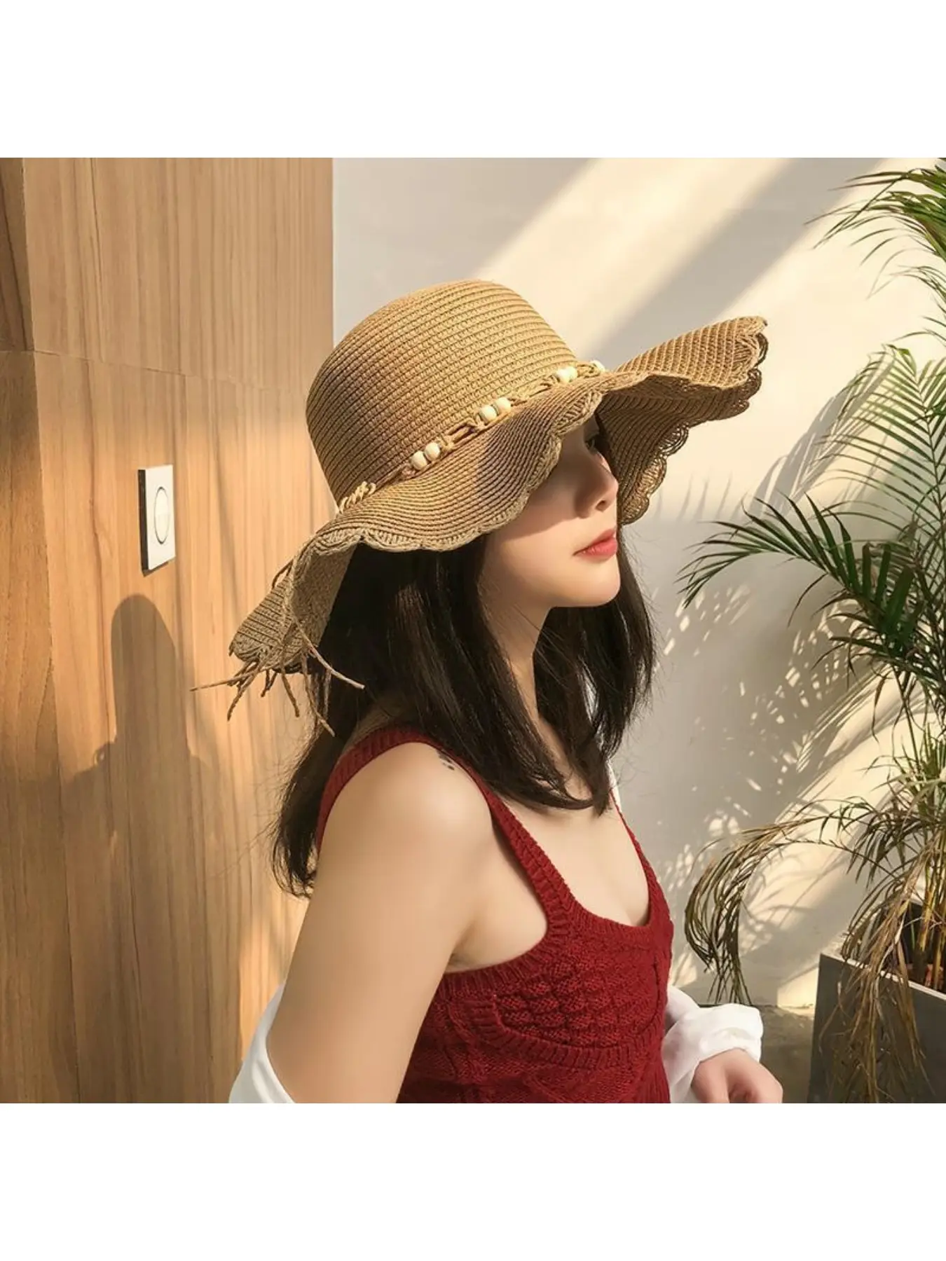 Beach straw hat for women, summer seaside outing with wide brim for sun protection and shade, versatile large-brimmed sun hat for vacation, Outdoor hats.