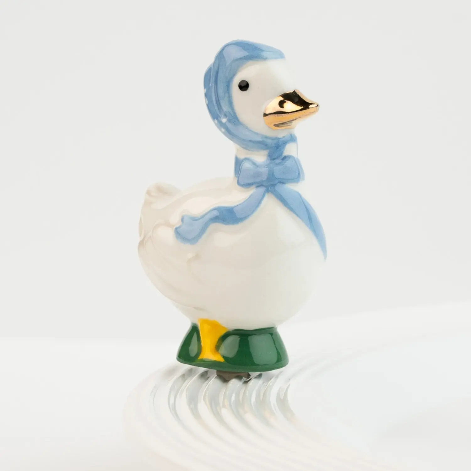 Nora Fleming Porch Pal Mini – Goose with Blue Bonnet Mini