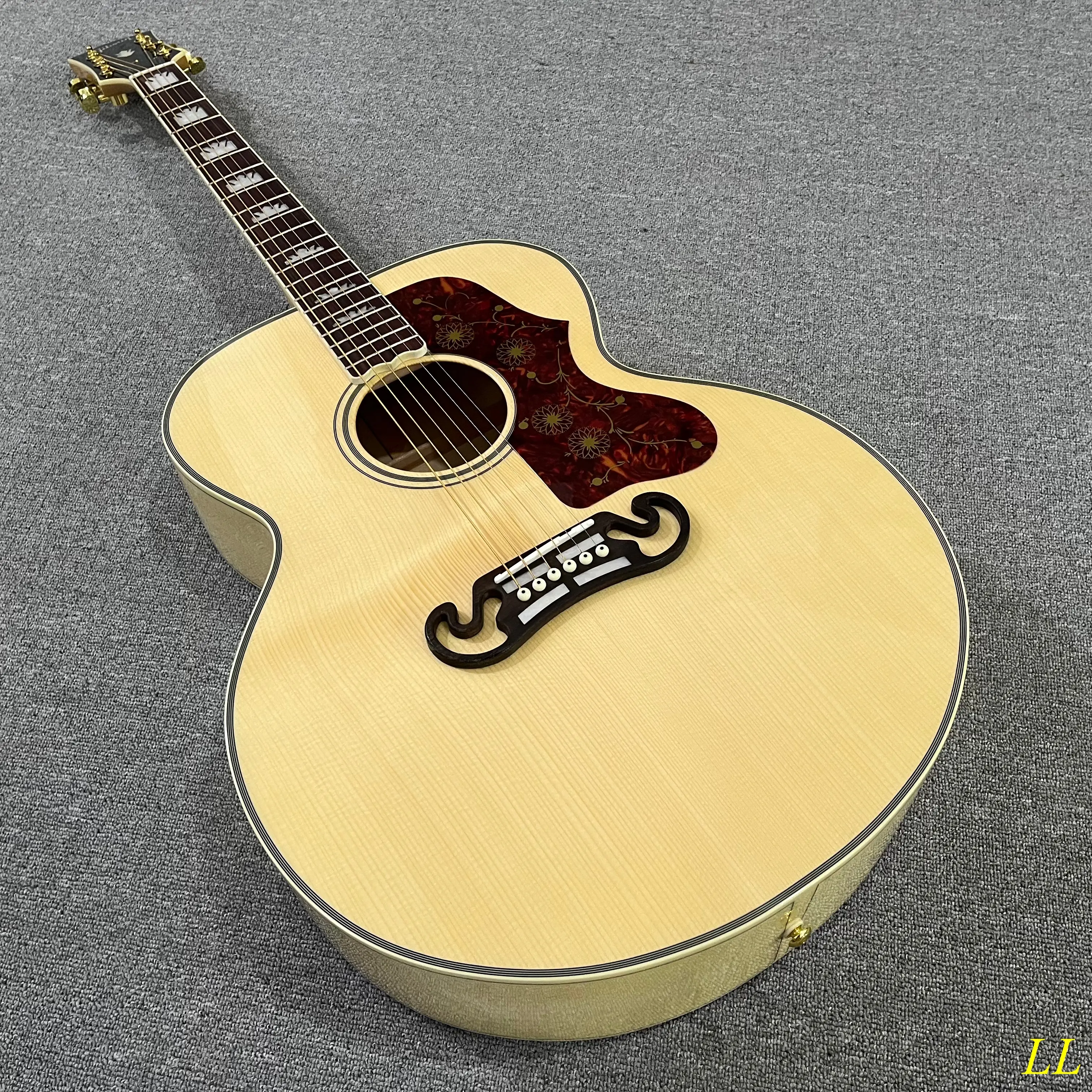 J200 6-String Acoustic Guitar - Spruce Wood Body, Rosewood Fingerboard, 20 Frets, Classic Sound, Enhanced Touch and Feel, Acoustic Guitars for Musical Instruments Enthusiasts