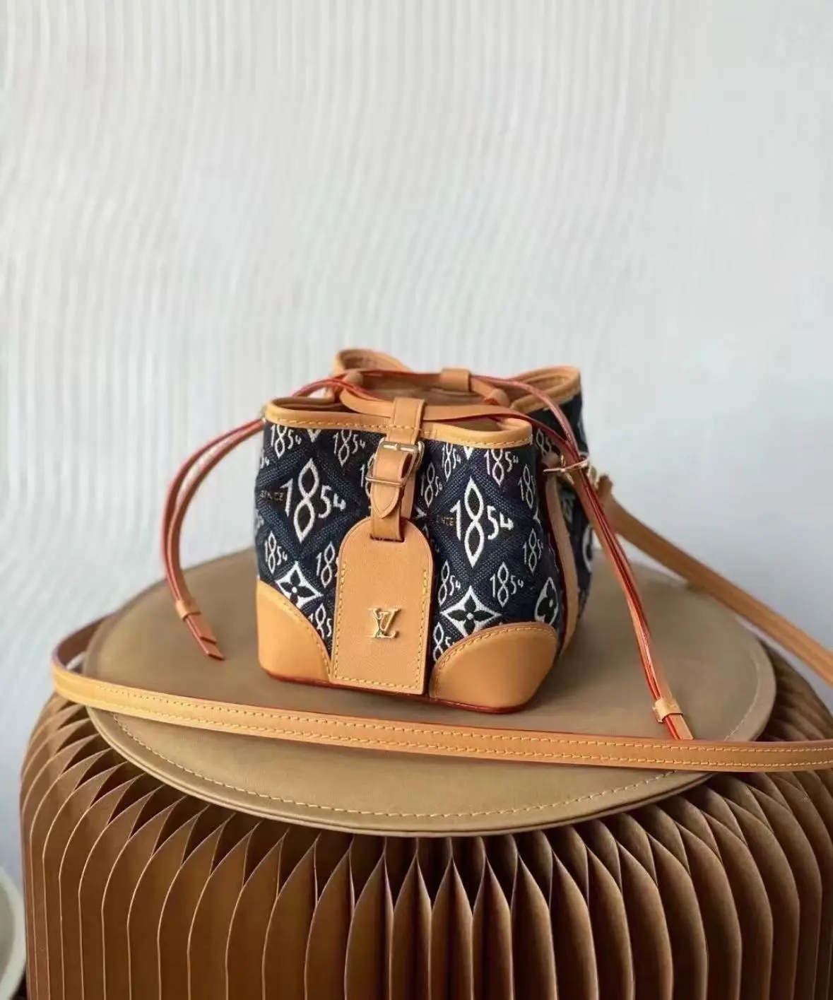 Pre-owned Louis Vuitton Noé 1854 Denim Bucket Bag 2413788