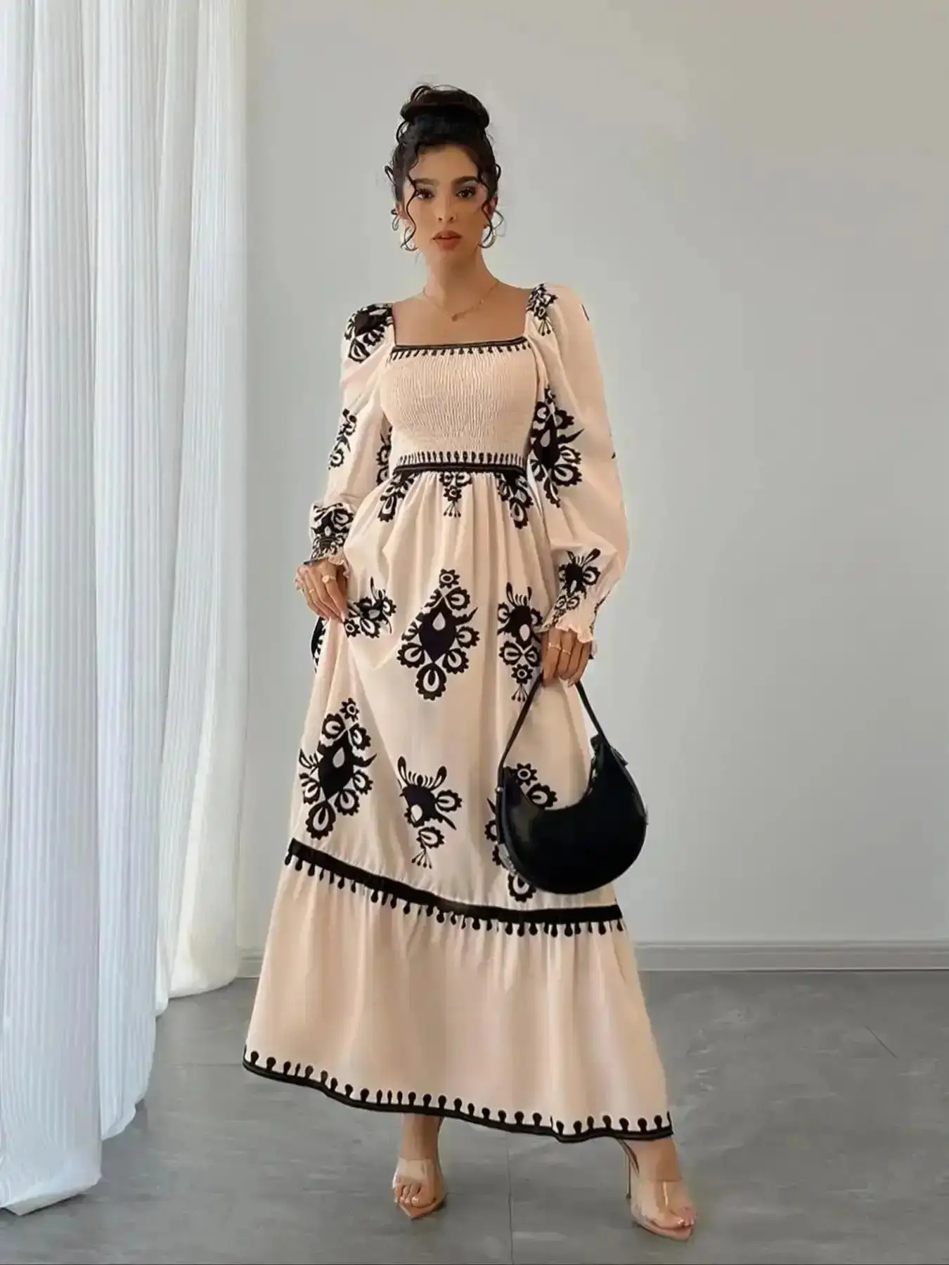 Modern Women's Vintage Boho Floral Print Lantern Long Sleeve High Waist Basque Dress, Square Neck Shirred Design, chic elegant fit, Valentine's Day Party bohemian, Pattern, Contemporary, Simple Style, Modern