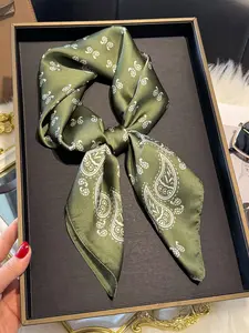 Women's Ditsy Floral Print Square Scarf, Boho Style Scarf, Casual Versatile Bandana for Women, Fashion Accessories for Daily Wear, Casual Soft Scarf