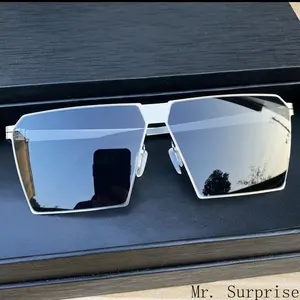 New Men's Square Alloy Sunglasses - Screwless Ultra-Light Geometric-Shaped Aesthetic Shades, Anti-Ultraviolet UV Protection Eyewear for Outdoor Use, Live Streaming Same Style Fashion Accessory, Men's Sunglasses, Anti-Ultraviolet Men's Sunglasses