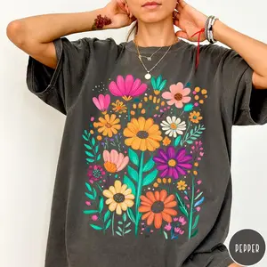 Comfort Colors Boho Summer Floral Shirt Aesthetic Wildflower T-Shirt Trendy Retro Botanical Graphic Tee Vintage Nature Lover Gift for Her Minimalist Garden Top Oversized Sunday Shirt 2026 Bloom Tee Support Cottagecore Era Art