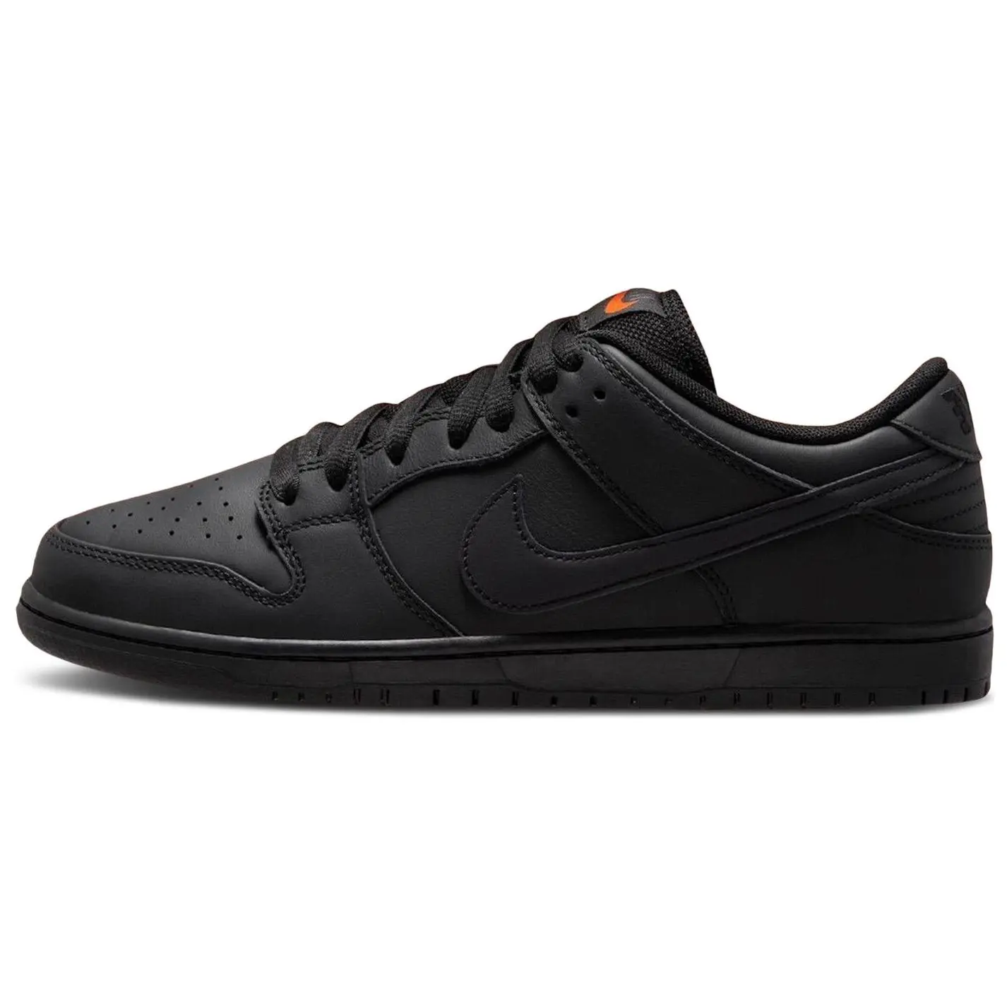 Men's Dunk Low Pro SB 'Triple Black' Solid Sport Shoes - Fashionable Sports Shoes, Leather/Suede Construction, Male Skateboarding Footwear, Note: Runs Small, Standard US Sizes