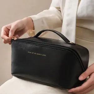 Portable Large-Capacity Cosmetic Bag, Simple Toiletry Wash Bag Fo Travel, Lightweight Makeup Bag