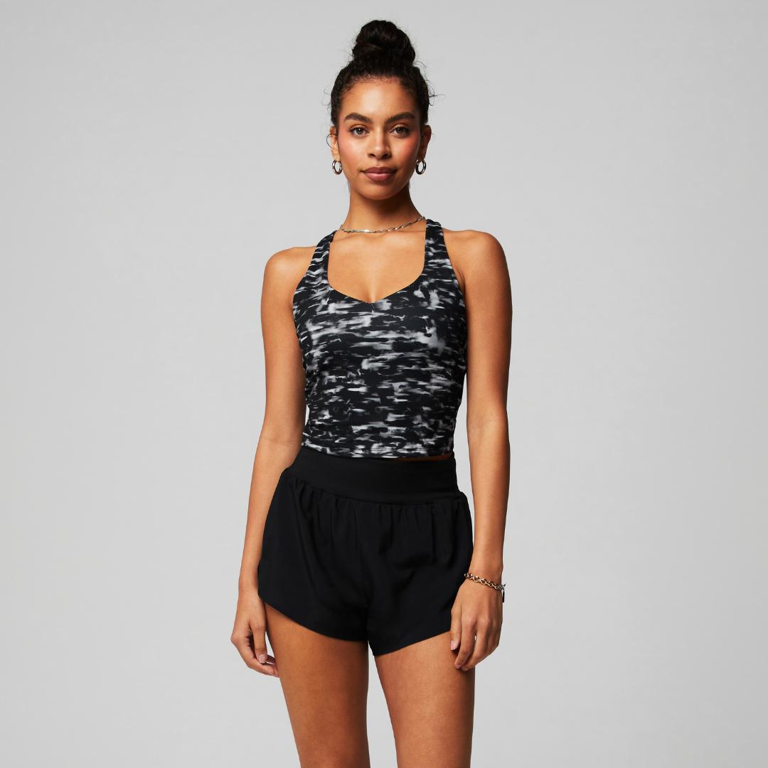Fabletics Women's High-Rise Sun Chaser 3" Short - Womenswear Bottom