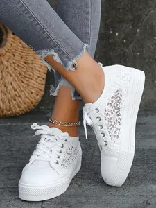 Women's Fashionable Lace Up Mesh Sneakers, Casual Comfortable Sports Shoes for Daily Wear, Female All-match Round Toe Shoes for Summer