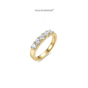 Gold-Plated Moissanite Adjustable Ring, 0.4 Carat Total Weight – Round Cut, Brilliant Shine, Luxurious Vintage Style