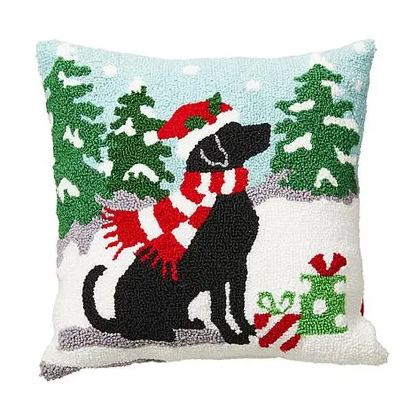 Glitzhome 14in L Hooked Christmas Dog Pillow