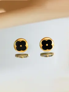 French Style Shell Four Leaf Clover Earrings for Women, Unique Luxury Asymmetric Stud Earrings, Gift for Special Occasion &Daily, Ear Studs, Stud Earring Jewelry