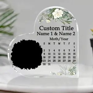 [2D Flat] [2D Flat] Custom Acrylic Heart Photo Plaque, Couple Wedding Gift, Post-Wedding Husband And Wife Acrylic Calendar Plaque, Wedding Anniversary Decoration, Anniversary Gift, Wedding Anniversary Souvenir