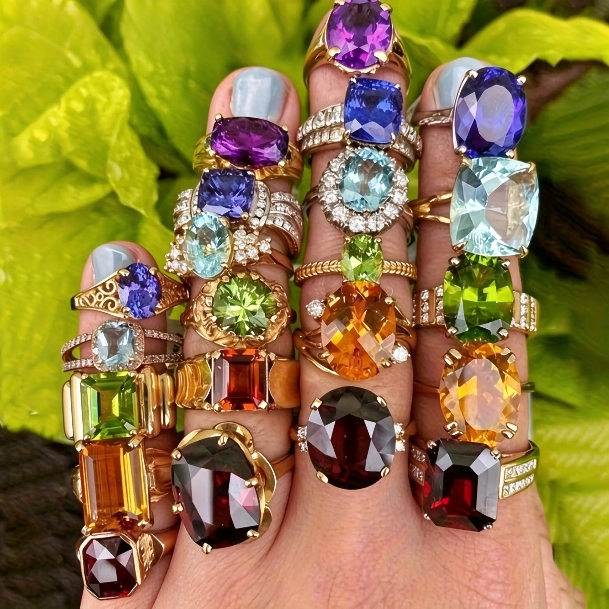 10/20Pcs Stackable Rings Set for Women, Random Colorful Faceted Glass Statement Rings, Random Size GOLDEN & SILVERY Tone Stacking Rings to Wear on Different Fingers, Trendy Ring Stack for Daily Party Prom, Christmas Gift for Girls