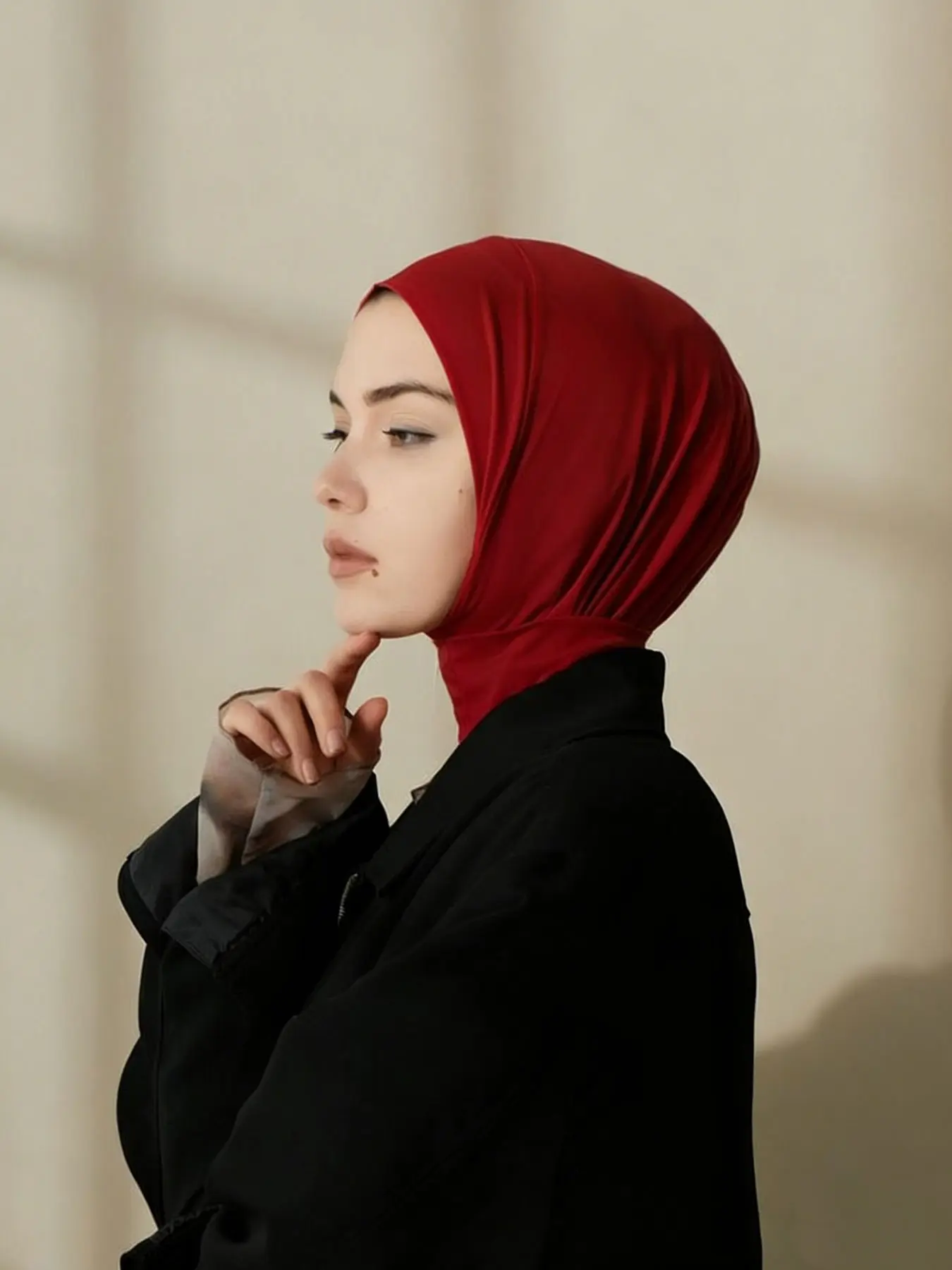 1pc Button High Elastic Stretchable Hijab, Soft Skin-Friendly Fabric, Breathable Modest Muslim Daily Wear, Premium Jersey Hijab for Outdoor Use