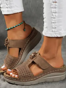 Women's Fashionable Flower Design Slides, Casual Breathable Comfortable Thick Sole Sandals, All-match Massage Pad Slippers for Daily Wear, Walking Shoes