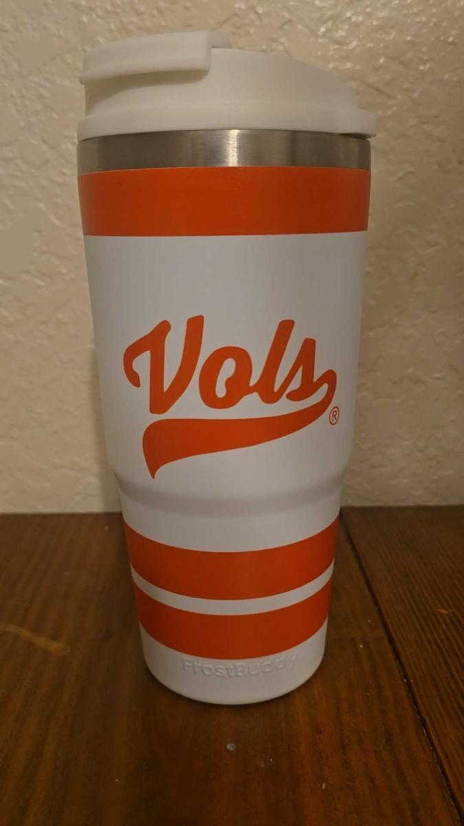 Item: Tennessee Vols | 3