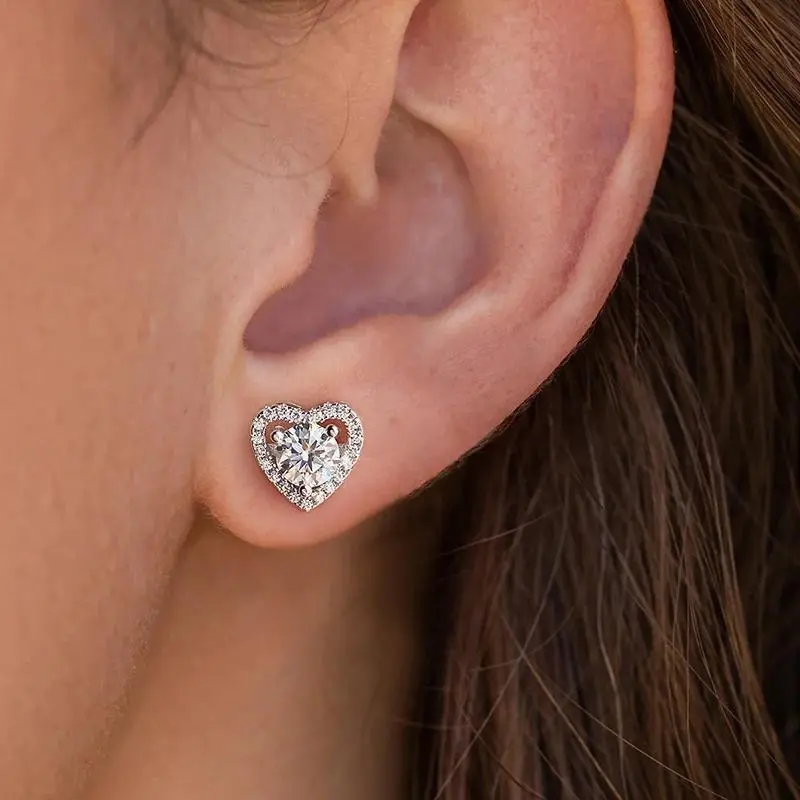 【Must be】S925 Silver Heart - Shaped Moissanite Stud Earrings Fashion Classic Ear Jewelry Gift for Men Genuine Authenticity Certificate  8802 Earrings Studs Heartsearrings