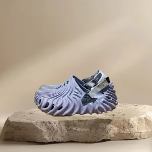 WAVE Pattern Foam Clogs For Men Women – Unisex Slip-On Shoes, Casual Comfort Shoe, Gift For Him Her