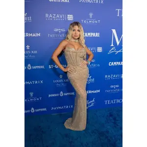 Marilyn Monroe Gown - Elegant Women's Formal Wear for Work or Festival, Comfortable Fit, Classic Style