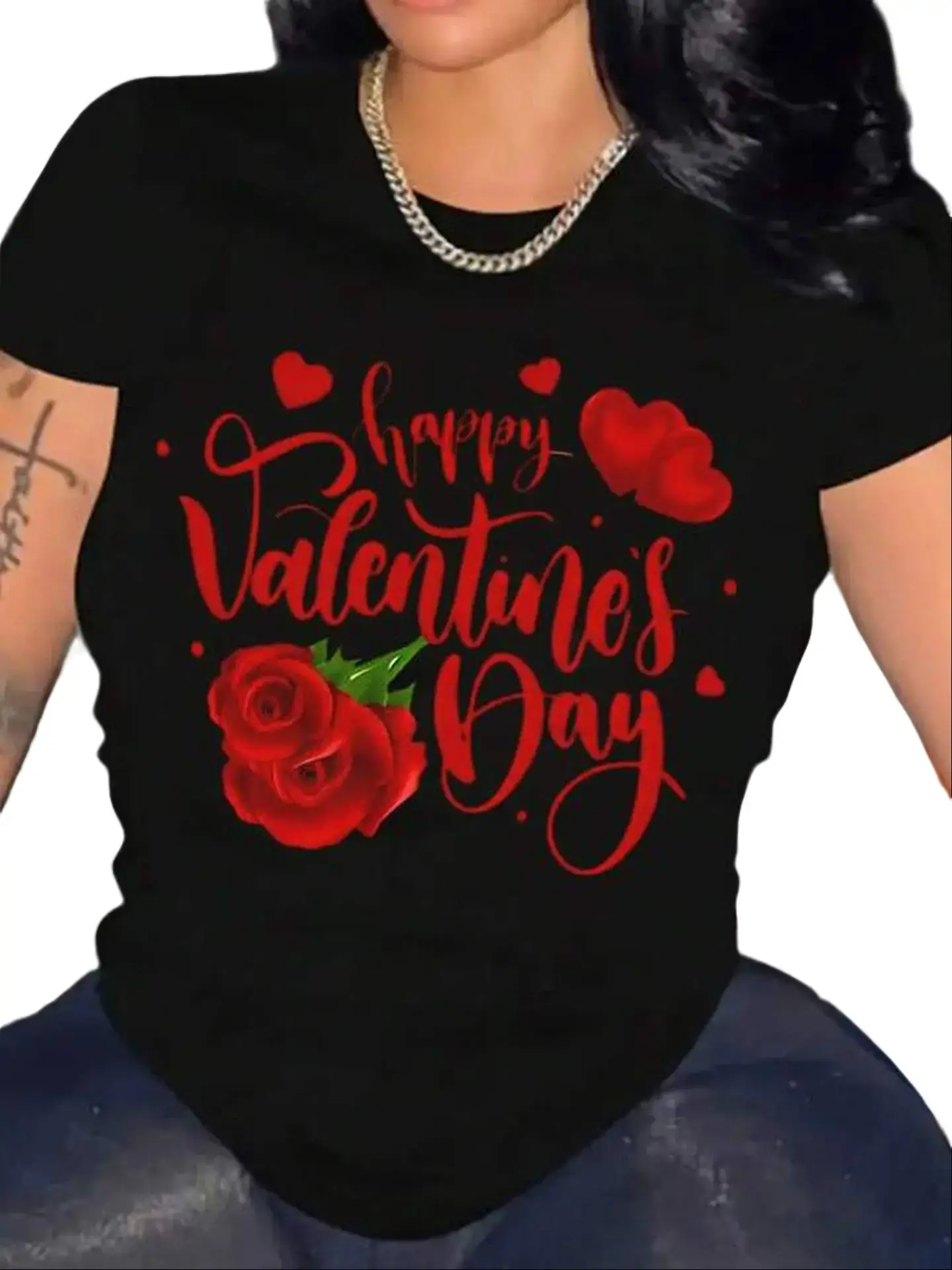 Valentine'S Rose Hearts Print Black T-Shirt | Women'S Casual Crew Neck, Lightweight Fabric, Machine Washable, Suitable for Spring/Summer/Fall Valentine'S Day, President'S Day, Easter Top Tee