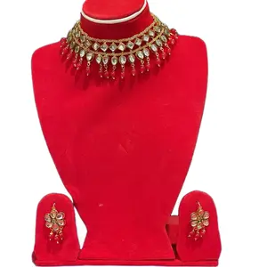 Traditional Indian Necklace with matching earrings