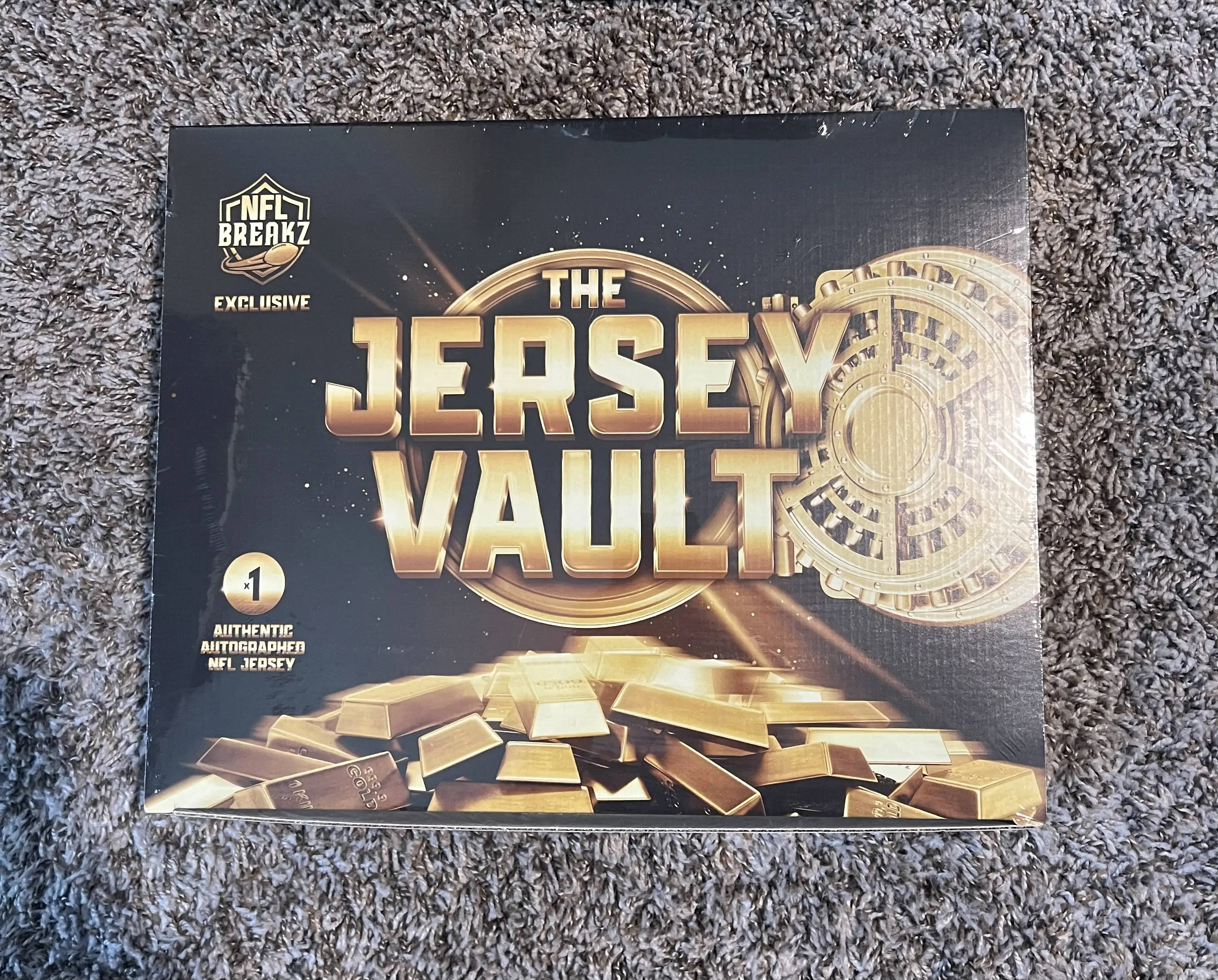 2023 Panini Legacy Pack - (1) Jersey Vault Authentic NFL Signed Jersey - Sweet 16