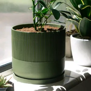 Mid-Century Modern Planter Pot, with Drainage Holes, Drip Tray, Multiple Sizes, 3D Printed