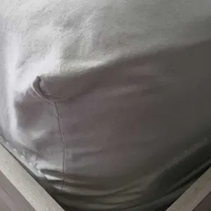 Anti-Slip Bed Sheet Clips 4-Pack Upgraded Lock for Bed Corners Keep Sheets Tight All Night Sheet Holders for Bed Corners