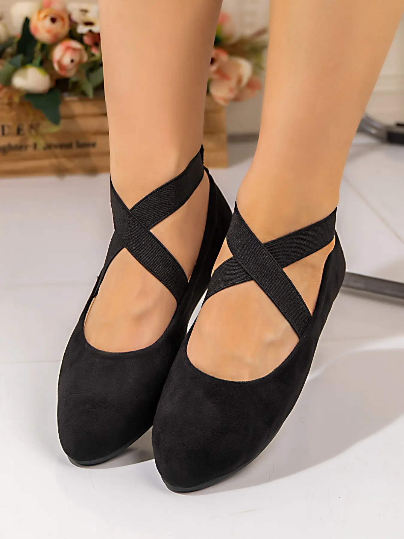 Women's Casual Elegant Balletcore Flats, Round Toe Slip-On Ankle Strap, Lightweight Solid Color Fabric, All-Season Comfort Walking Shoes