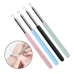 Fashion Stainless Steel Jewelry Bracelet Hook Tool, Quick Wear & Remove Accessory, Wrist Fixed Helper Stick for Necklaces