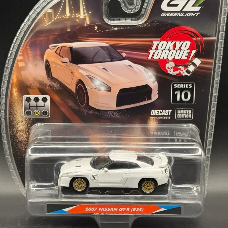 Greenlight Tokyo Torque - 2007 Nissan GTR R-35 - White - 1:64 Scale, Limited Edition - Collectible Model