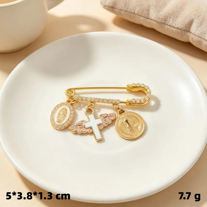 Gold Angel Wings Pin