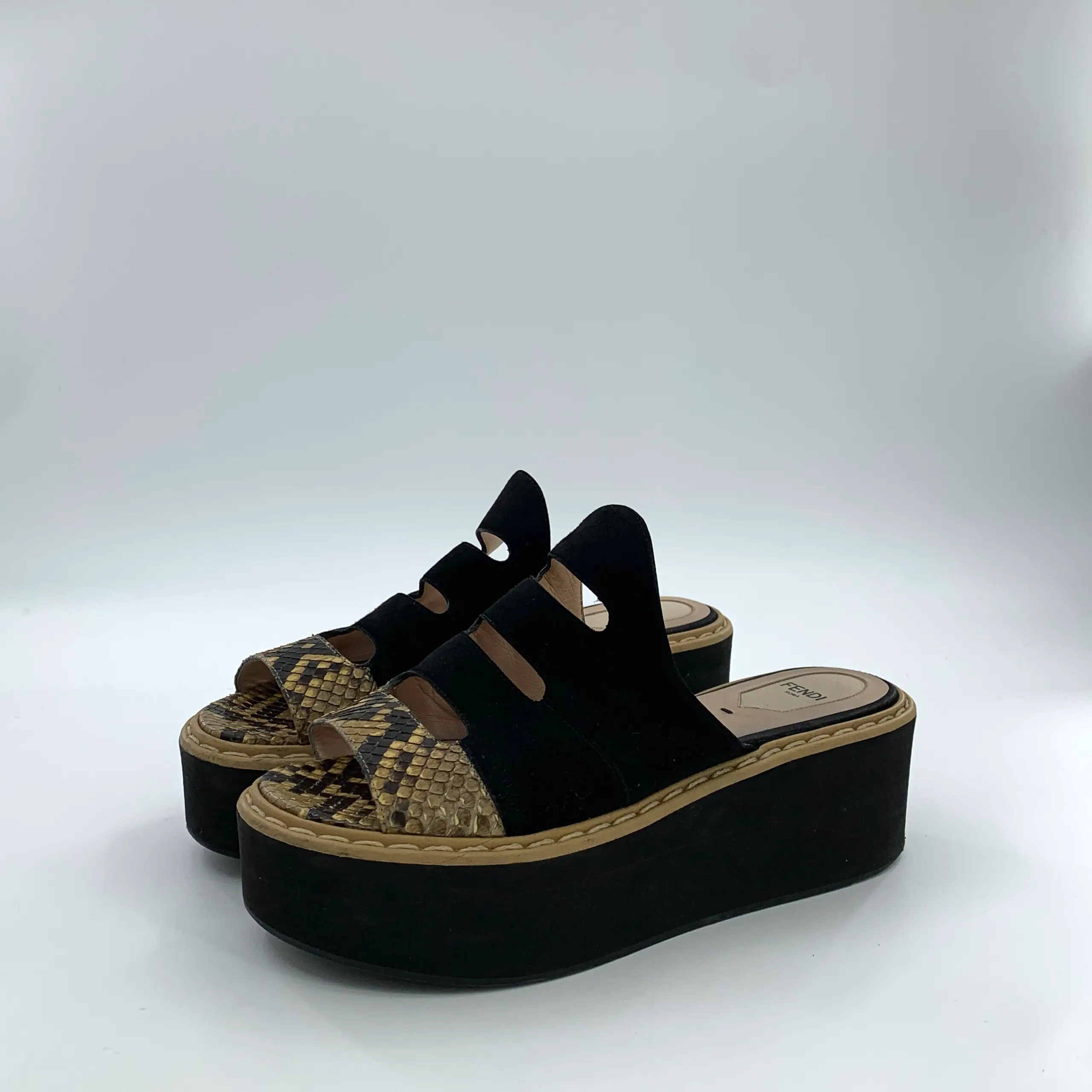 RDLT-Fendi Black Snake Print Platform Slide Sandals Size 38.5-H37164