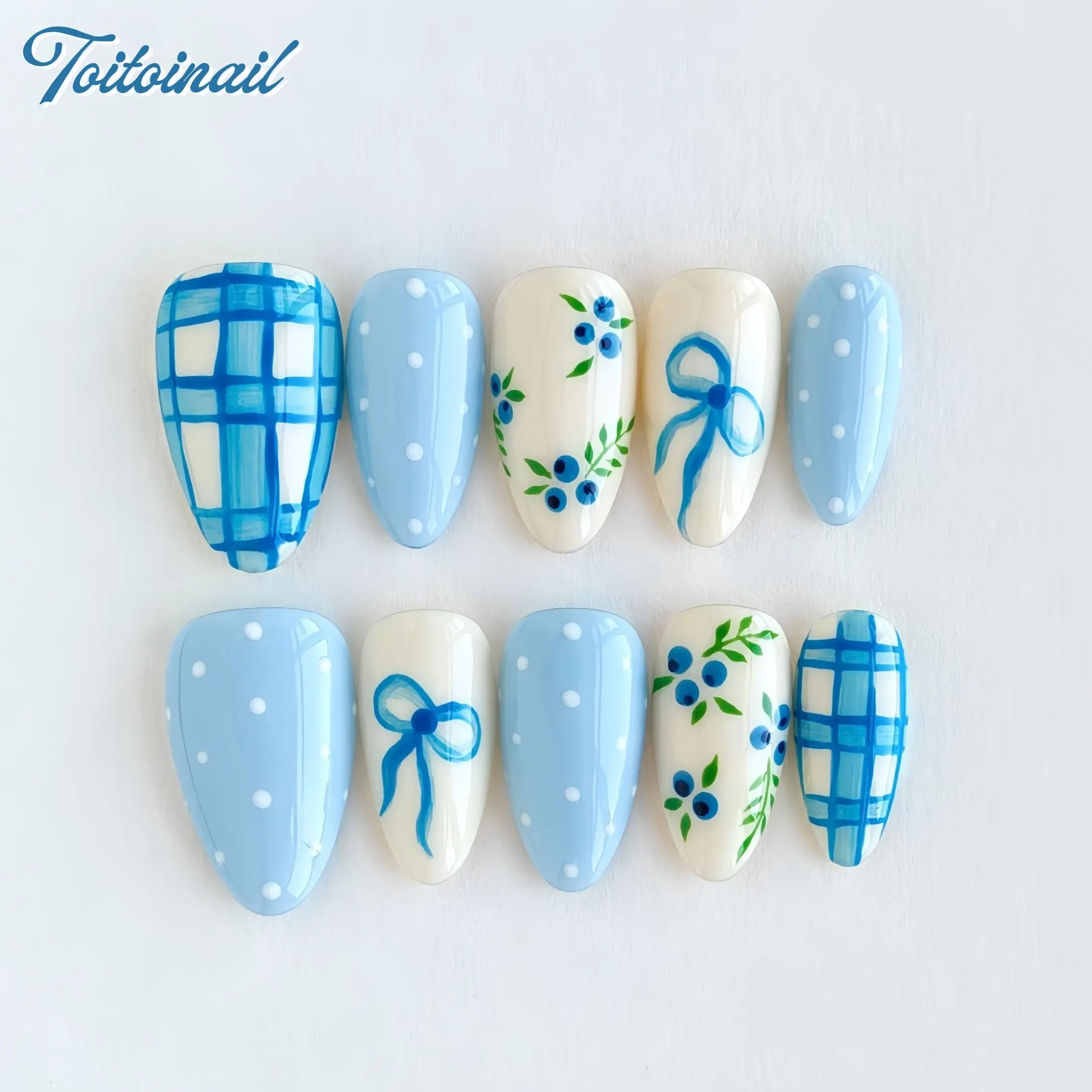 Blueberry Bow Handmade Press-On Nails, Short Almond Shape, 10pcs, Nail Art Kit Set, Fresh Blueberry Plaid Design, Light Blue Polka Dot & Bow Accents, High Transparency Acrylic Material, Reusable DIY Nail Kit, Nails for Spring, Summer, Dates