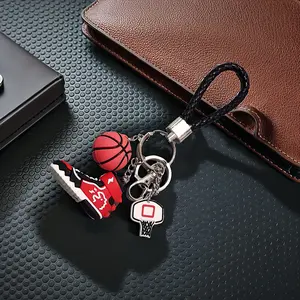 Realistic Basketball Shoe Keychain, Creative Wolf Design Sports Keyring, Car Key Pendant, Birthday Gift for Boys and Boyfriends, Stylish Keychain