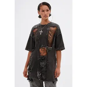 MARGOT DISTRESSED STUDDED SHORT SLEEVE TEE