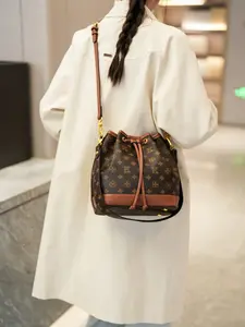 Vintage Floral Drawstring Large Capacity Bucket Bag for Women, 2026 New Trendy Crossbody Shoulder Handbag, Versatile Fashion Accessory