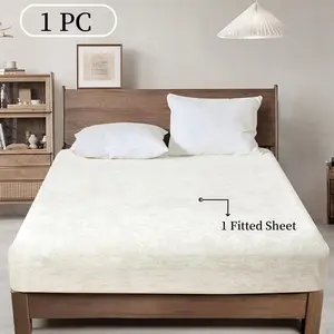 Soft Velvet Fitted Bed Sheet, Thick Warm Winter Fabric, Deep Pocket Elastic Design, Ideal for Bedroom or Guest Room Use