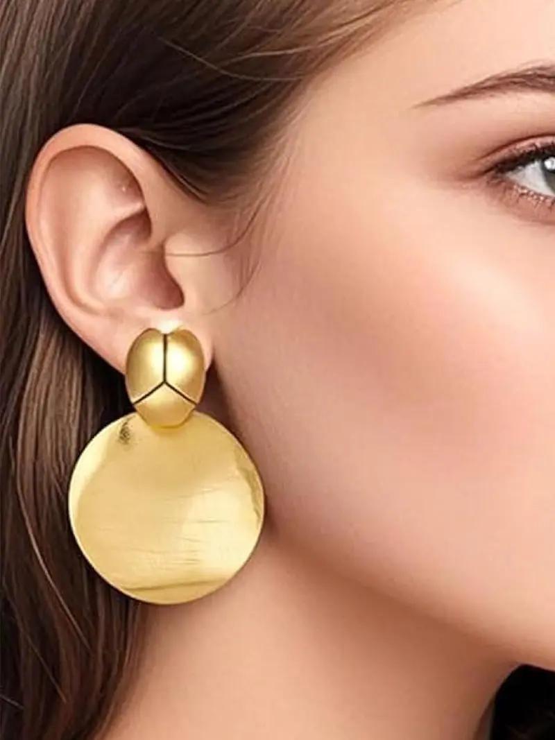 11 Pairs Big Disc Drop Earrings Set for Women - Golden Dangle Earrings with Round Hammered Statement Design, Versatile Everyday & Party Jewelry