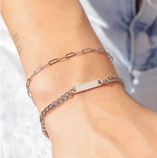 Minimalist Stainless Steel Paperclip Chain Bracelet Keeper, Chain Link Bracelet Holder for Casual Wear Costume Jewelry & Accessories, Small Size