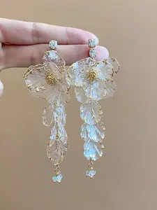 Elegant Acrylic Petal Glass Fringe Flower Earrings, Fashionable Earrings, 925 Silver Needle Water Drill Studs, Women's Fashion Accessories