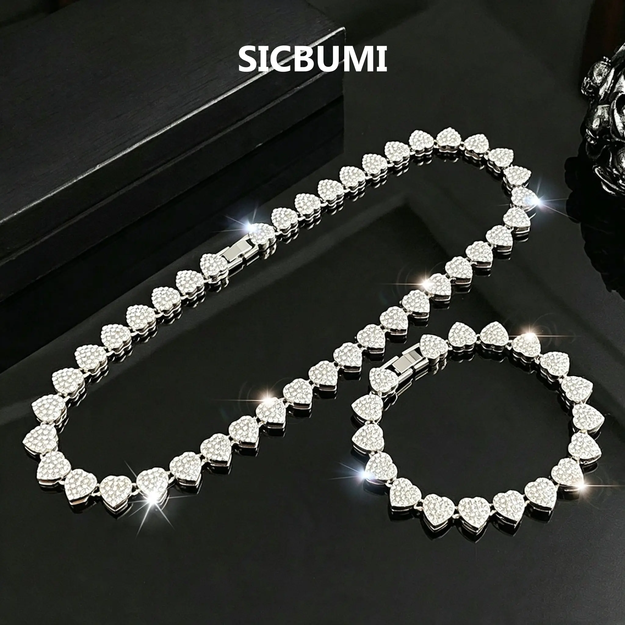 Sicbumi 2PCS Heart Shaped Cuban Chain Necklace Set for Women and Men, Rhinestone Heart Shaped Choker Necklaces, Hip Hop Style Choker Set, Dainty Zirconia Cut Faux Diamond Chain, Luxurious Jewelry Set for Birthday, Everyday & Party Wear